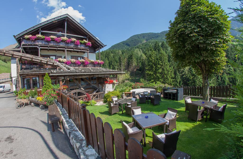 Zur Muehle Wohlfuehloase Hotel Trodena Exterior photo